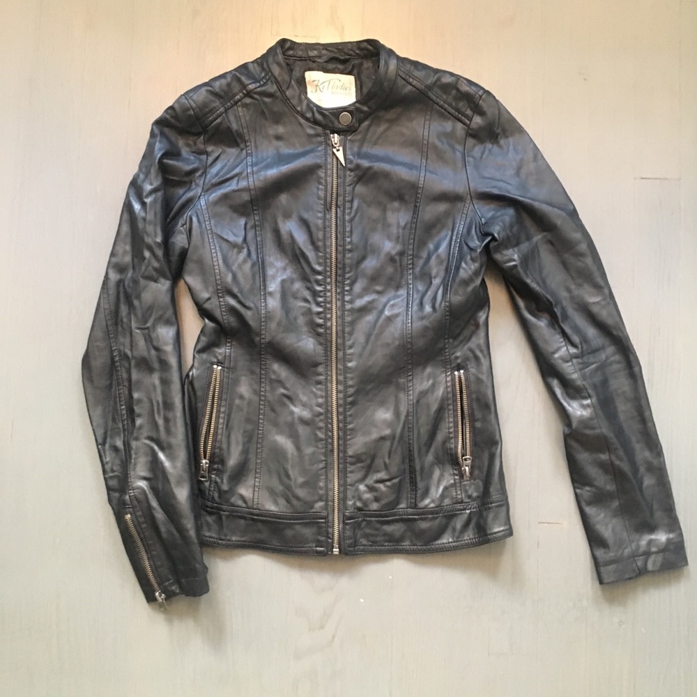 Leather jacket